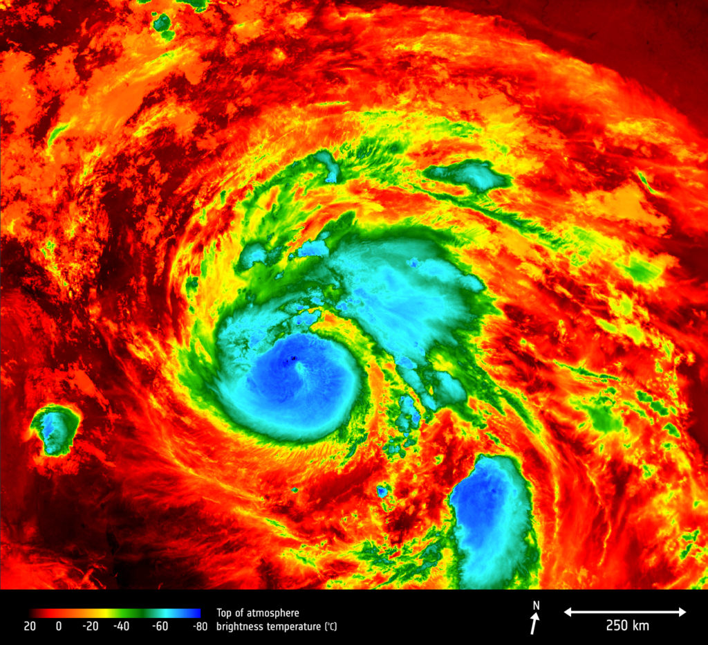 Hurricane_Harvey (1)